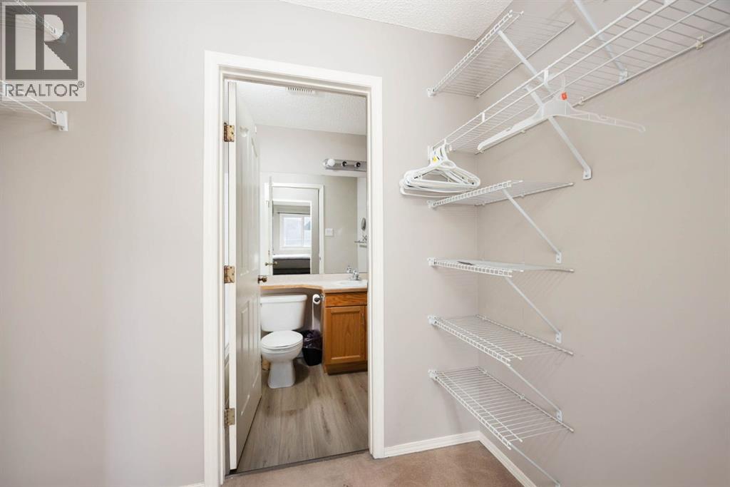 100 Richard Street, Fort McMurray