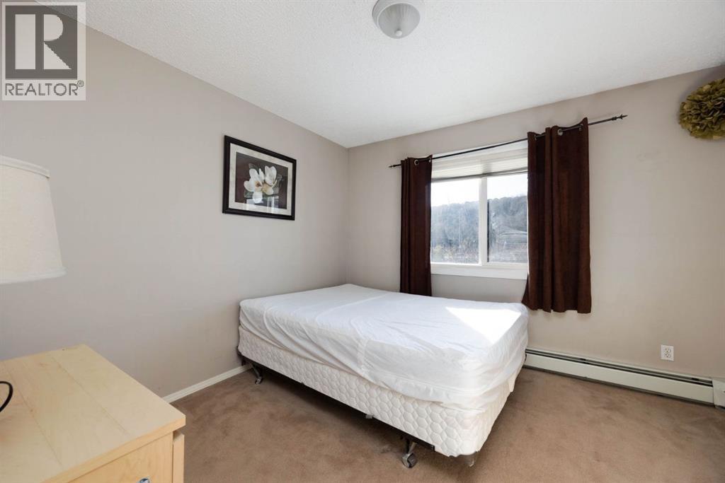 100 Richard Street, Fort McMurray