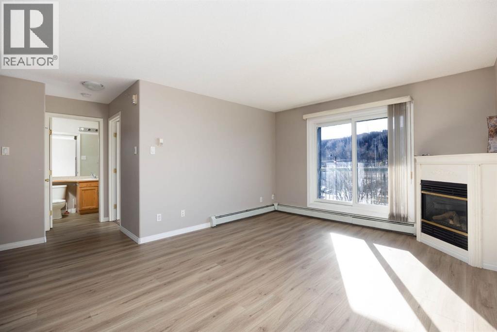 100 Richard Street, Fort McMurray