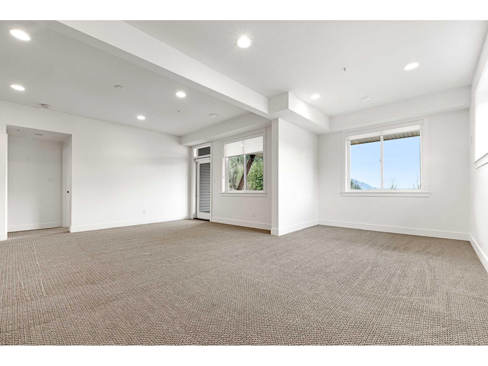 57 43685 CHILLIWACK MOUNTAIN ROAD, Chilliwack Mountain, Chilliwack