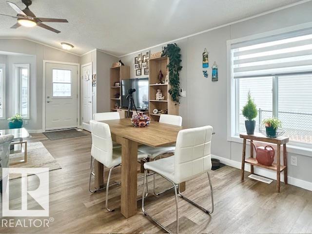 1120 Aspen DR W, Leduc