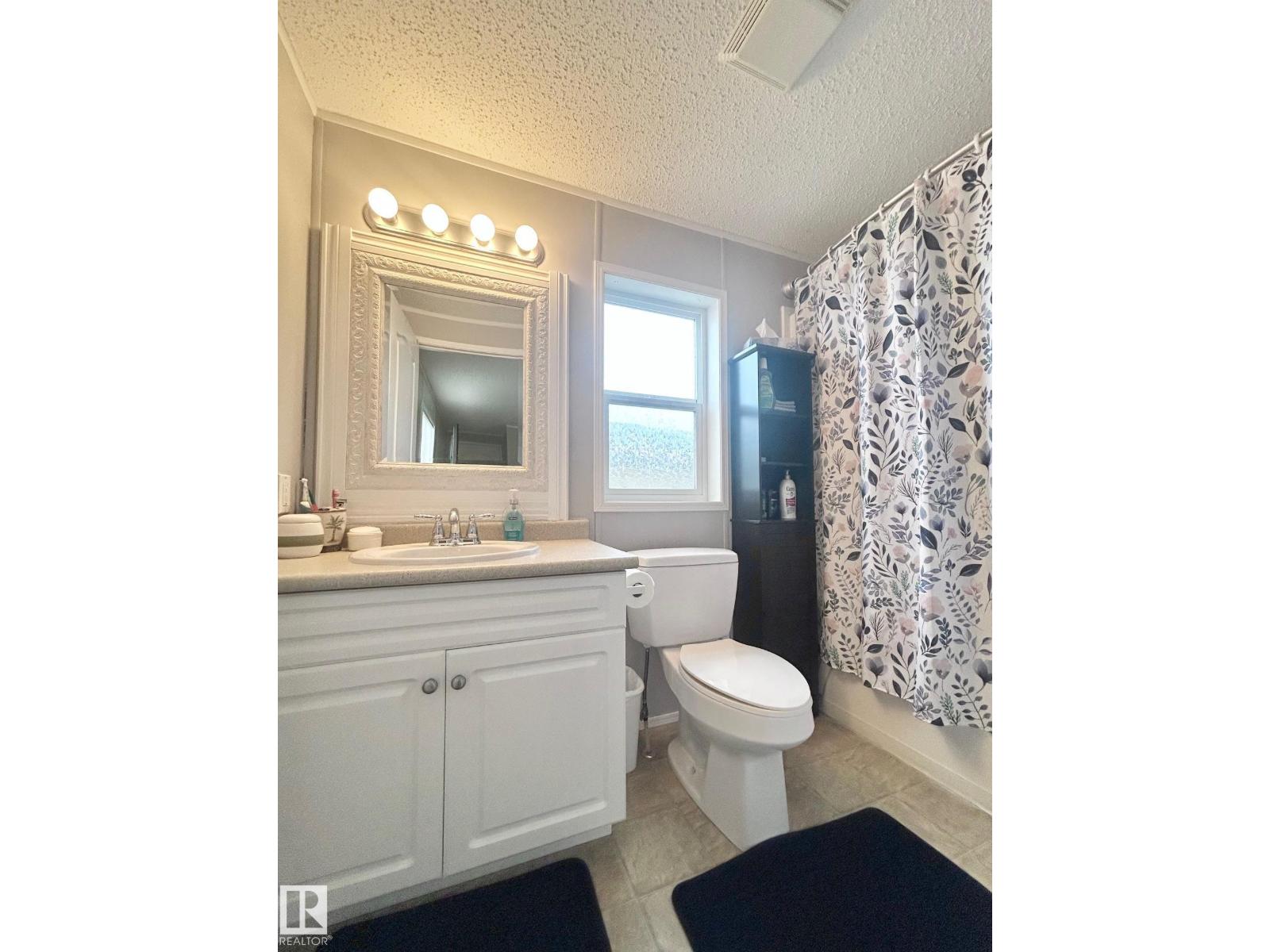 1120 Aspen DR W, Leduc