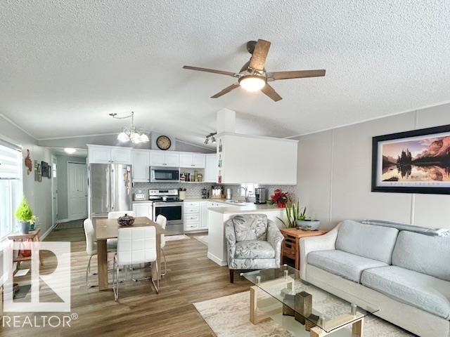 1120 Aspen DR W, Leduc