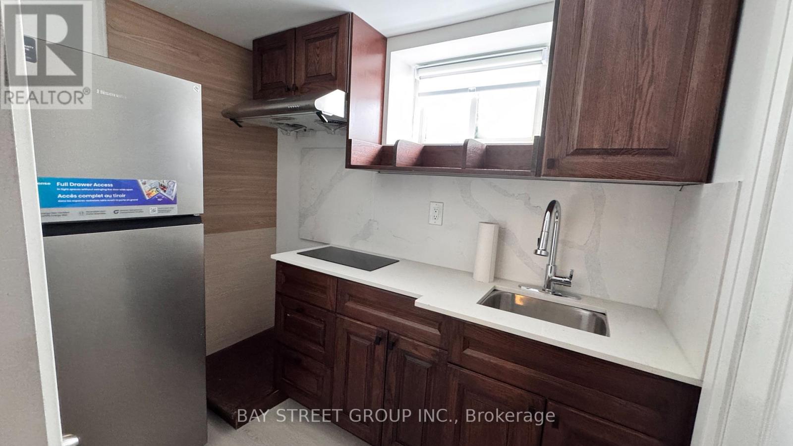 5513 Spring Unit B2 photo 2