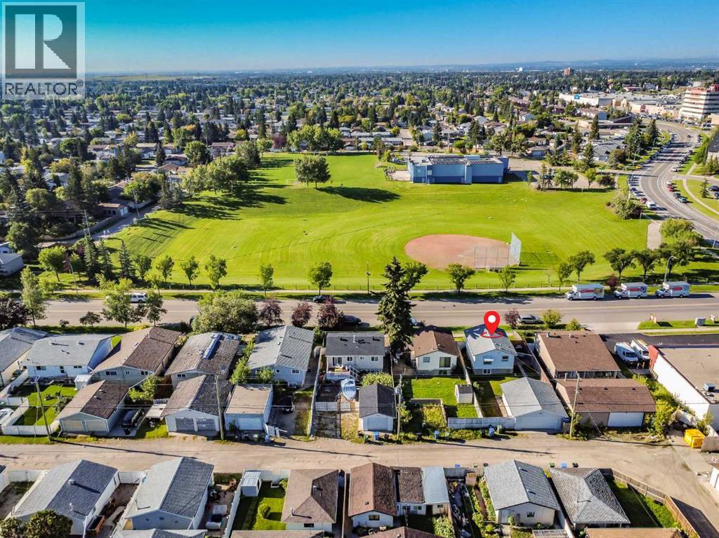 Single Family House Bi-level for Sale in  Marlborough Drive NE Marlborough Calgary 