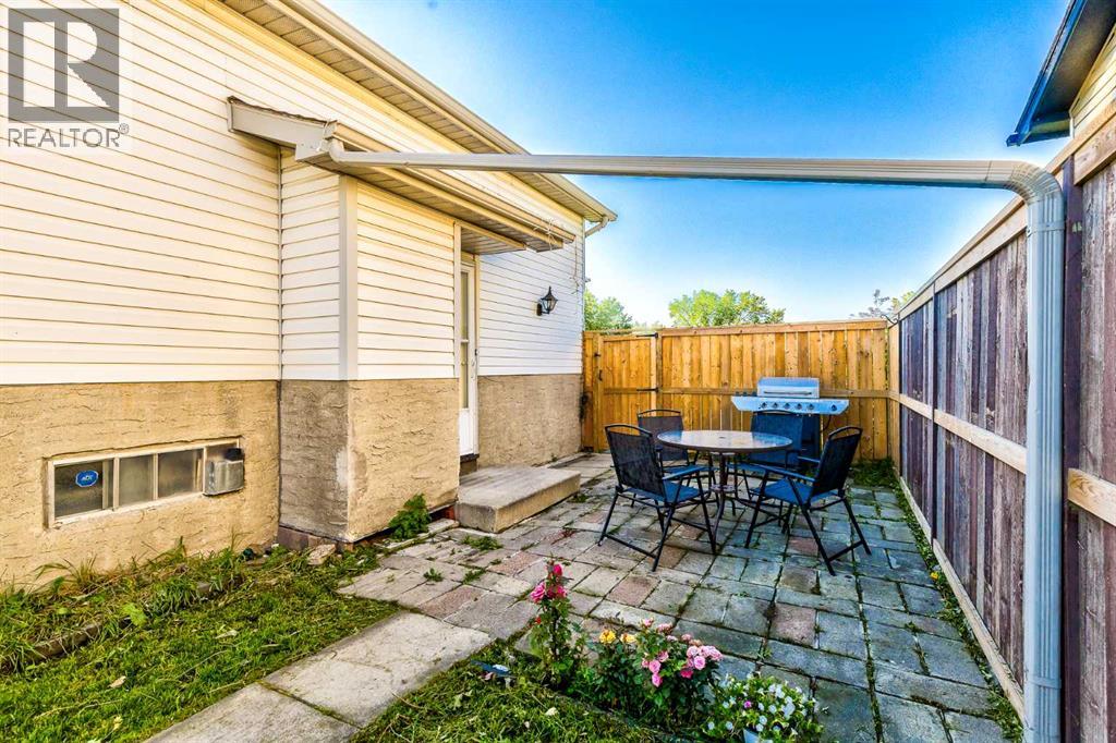 Single Family House Bi-level for Sale in  Marlborough Drive NE Marlborough Calgary 