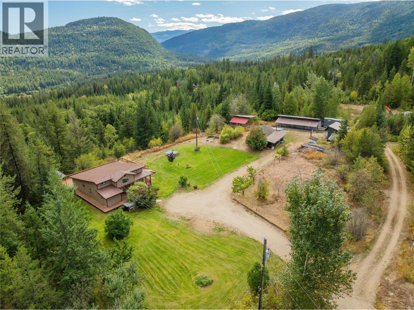 2396 NAULT Road, Castlegar