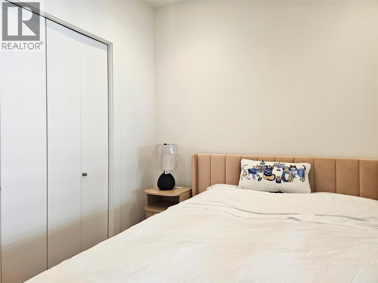 3340 Lakeshore Drive Unit# 514, Kelowna