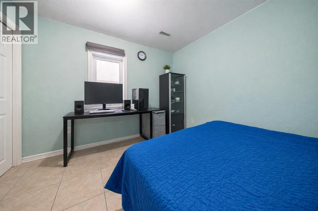 5008 43 Avenue Close, Ponoka