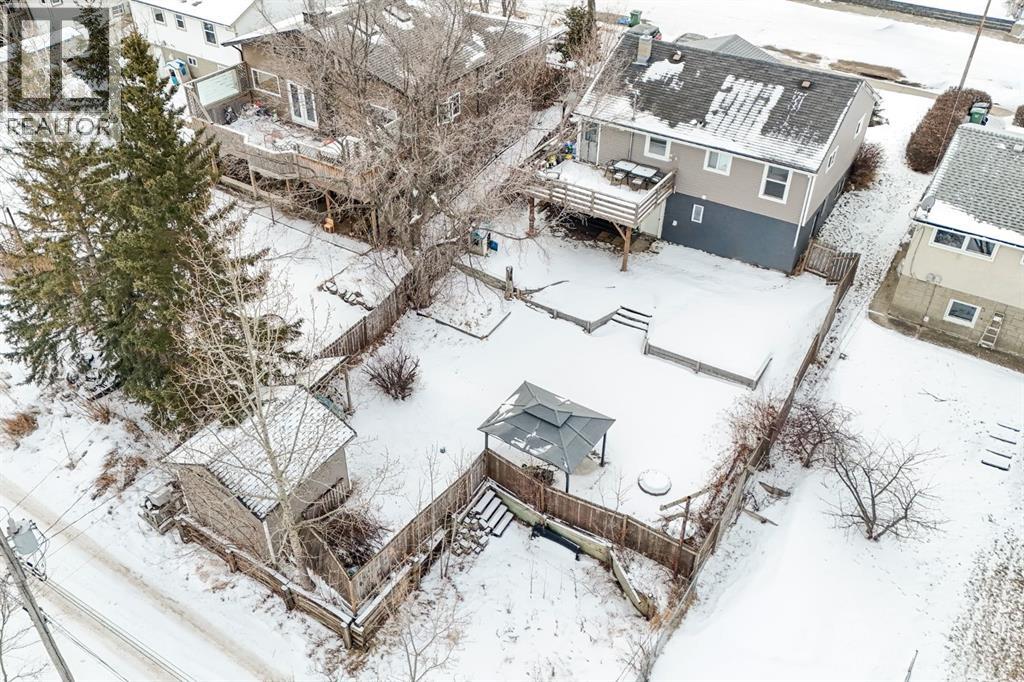 5008 43 Avenue Close, Ponoka