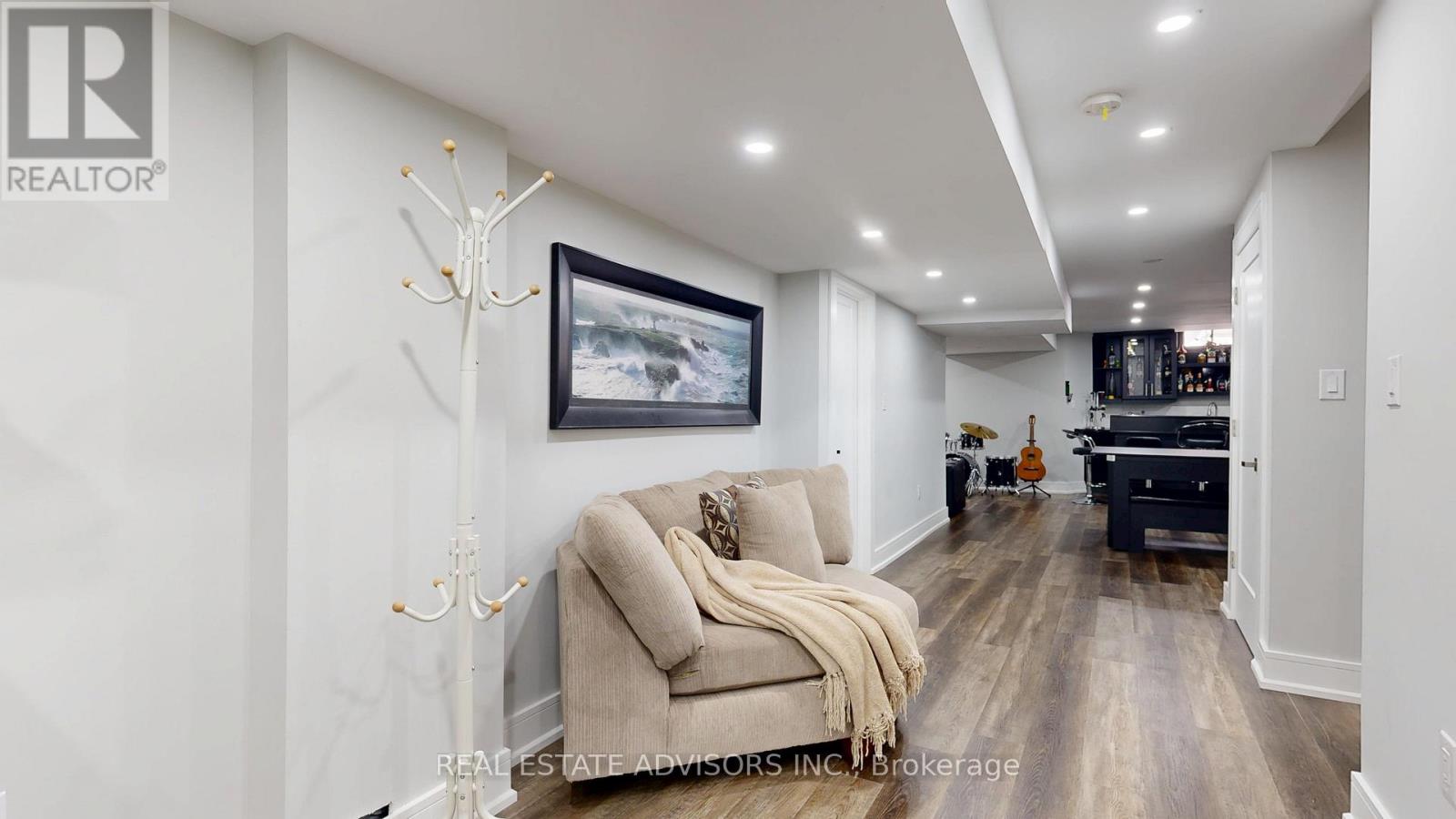 129 SQUIRE ELLIS DRIVE - 15