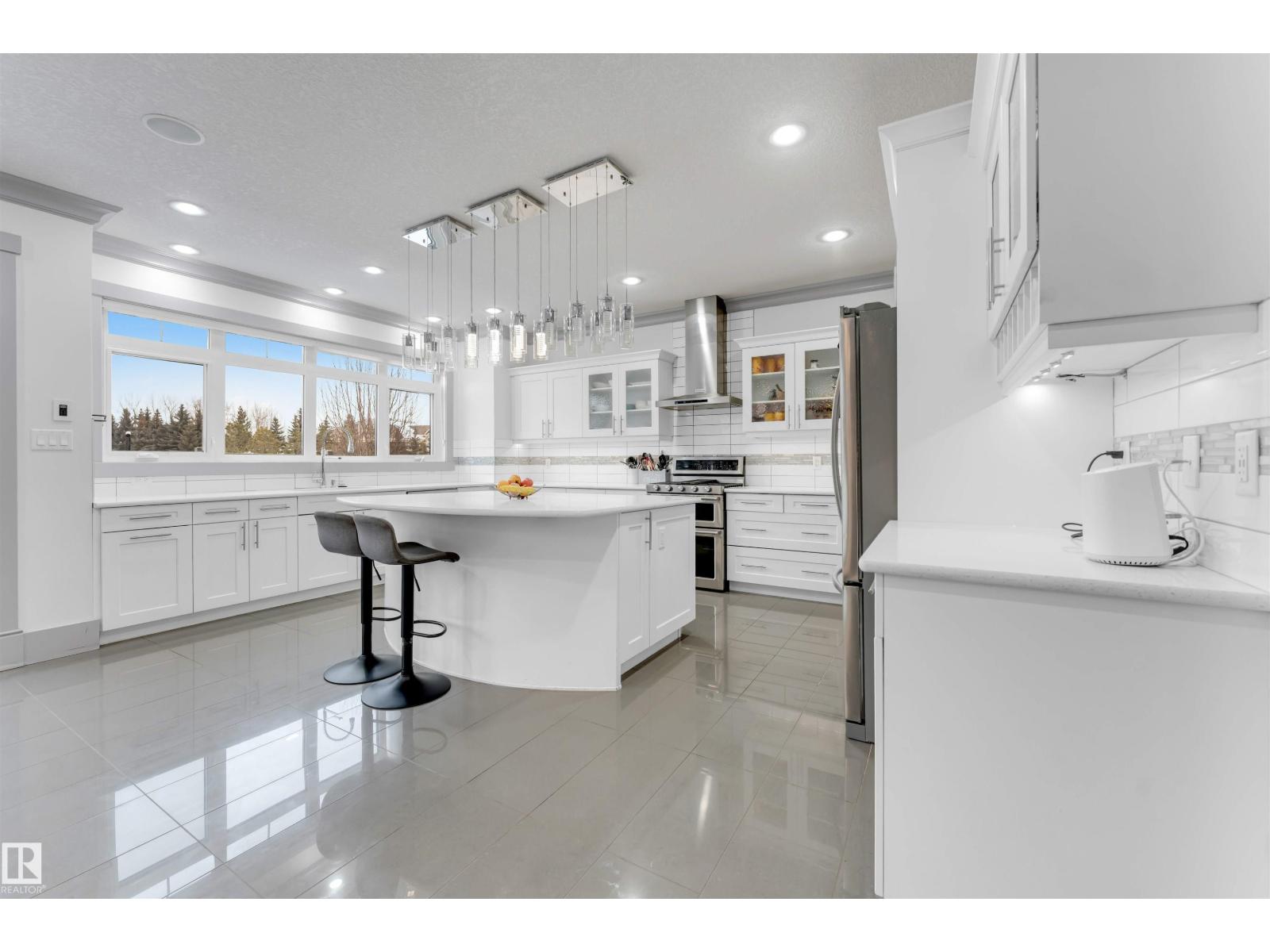 656 180 ST SW, Edmonton