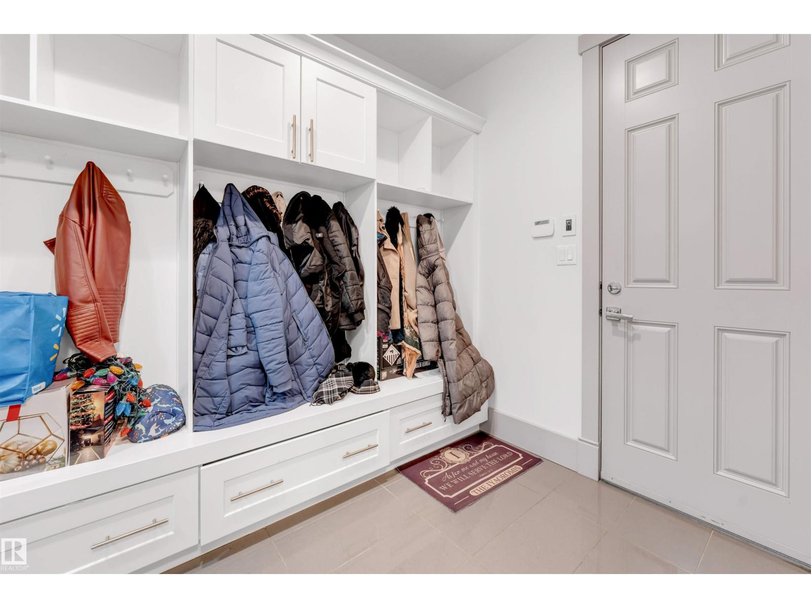 656 180 ST SW, Edmonton