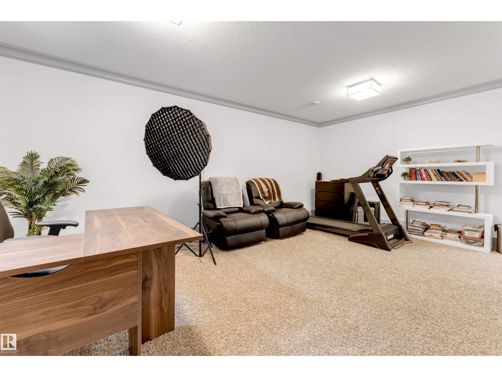 656 180 ST SW, Edmonton