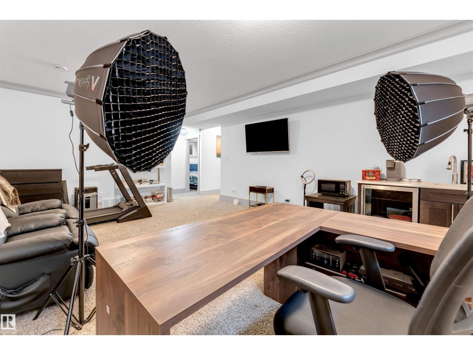 656 180 ST SW, Edmonton