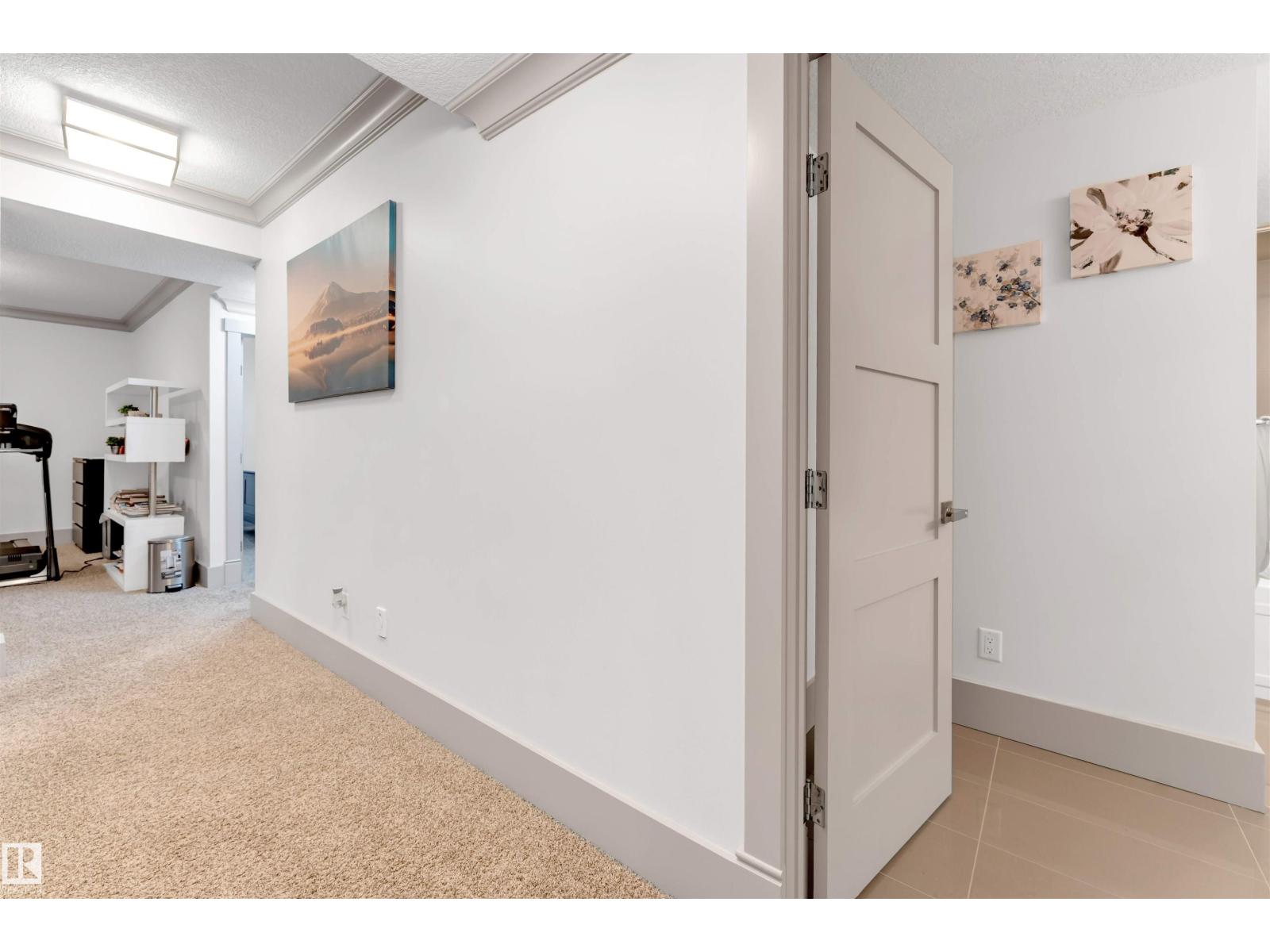 656 180 ST SW, Edmonton