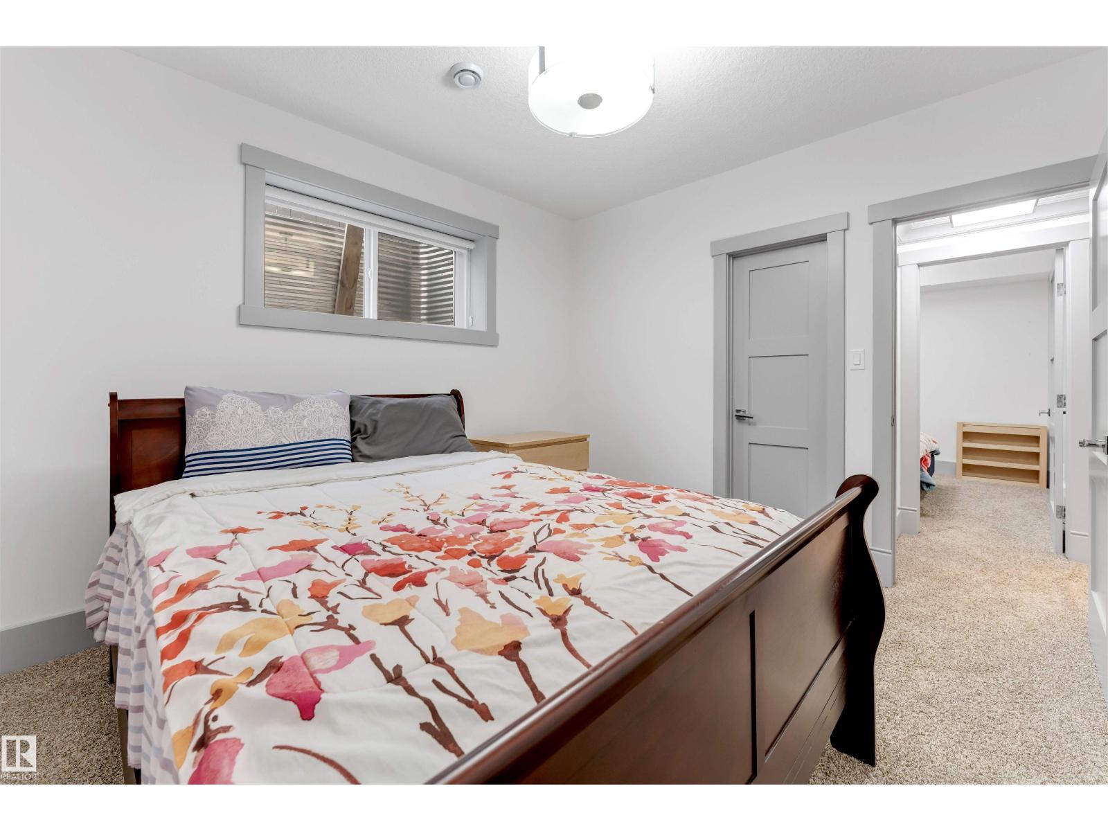 656 180 ST SW, Edmonton