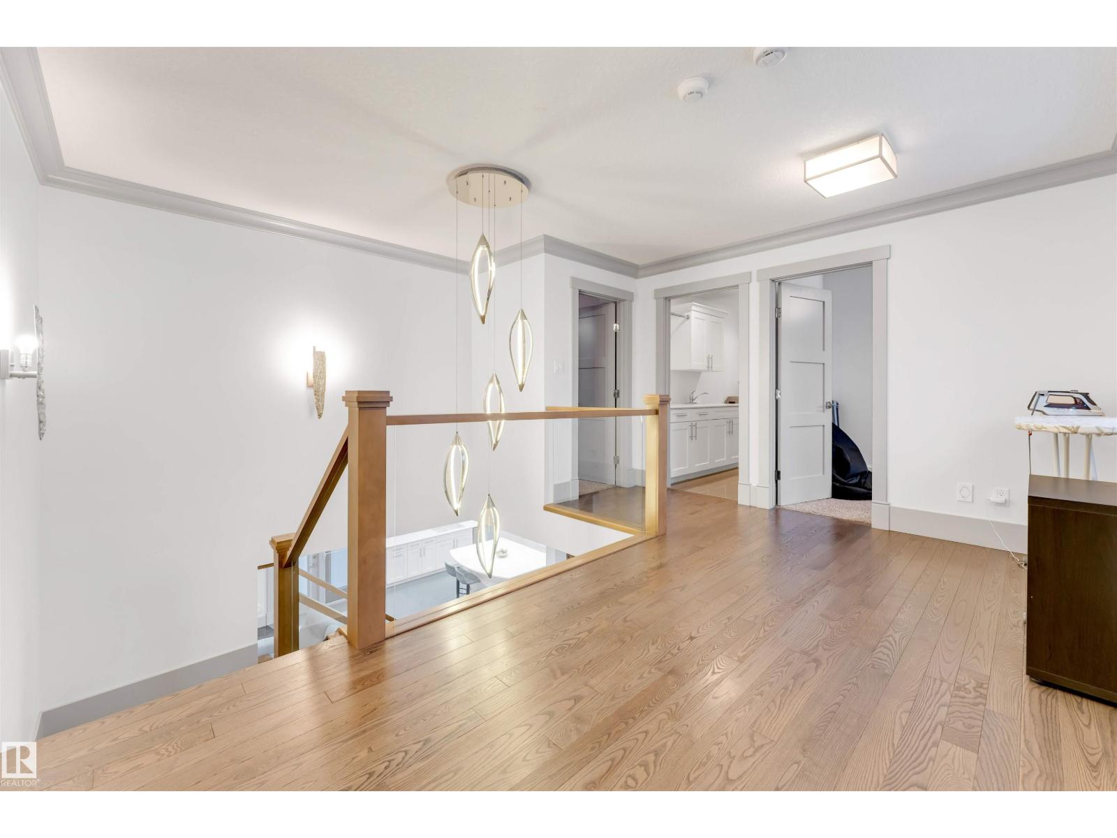 656 180 ST SW, Edmonton