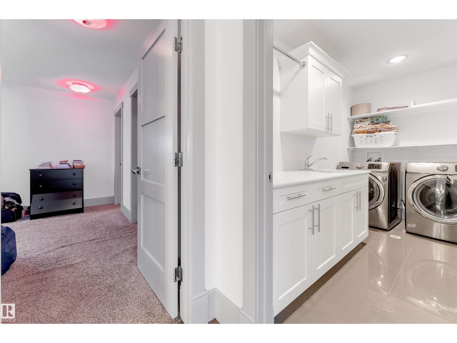 656 180 ST SW, Edmonton