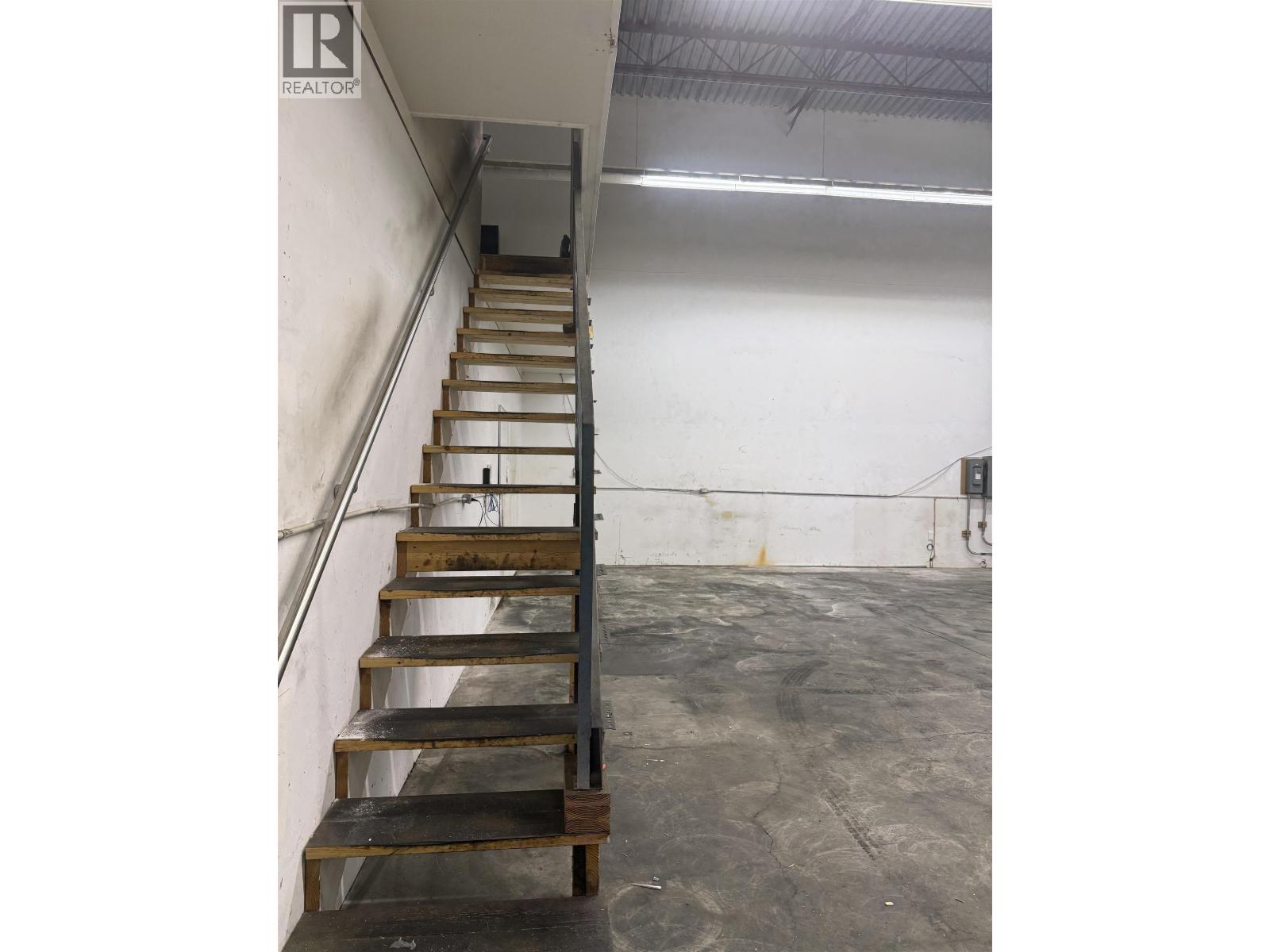 Industrial in Burnaby - Image 7