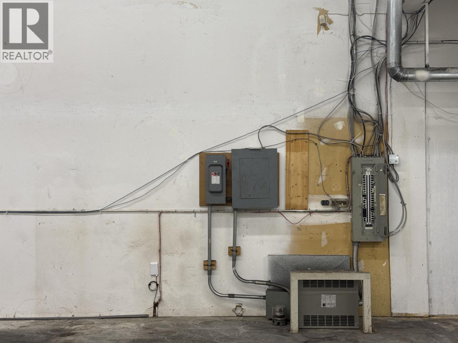 Industrial in Burnaby - Image 5