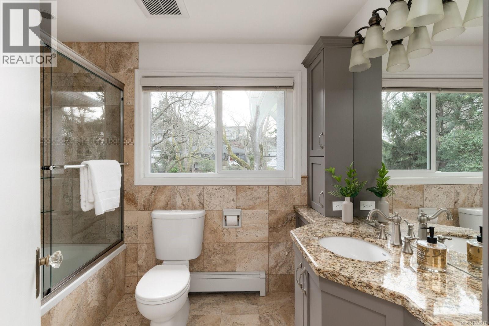  1980 Fairfield Road, Victoria