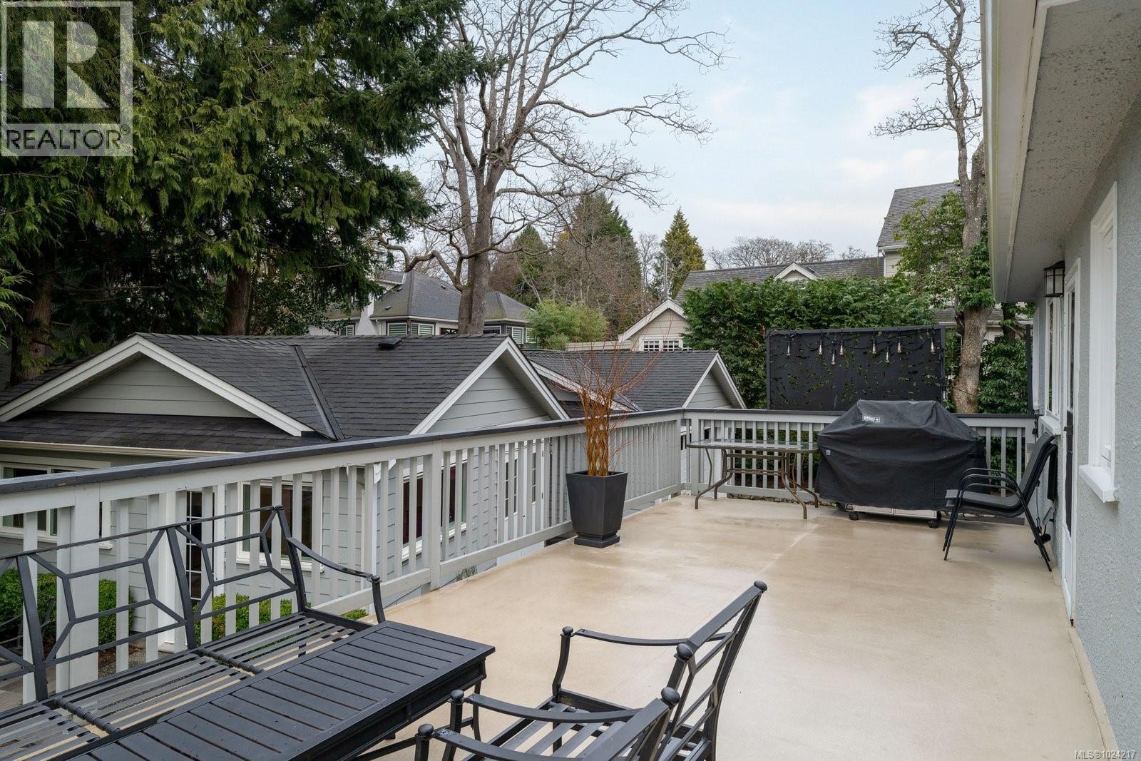  1980 Fairfield Road, Victoria