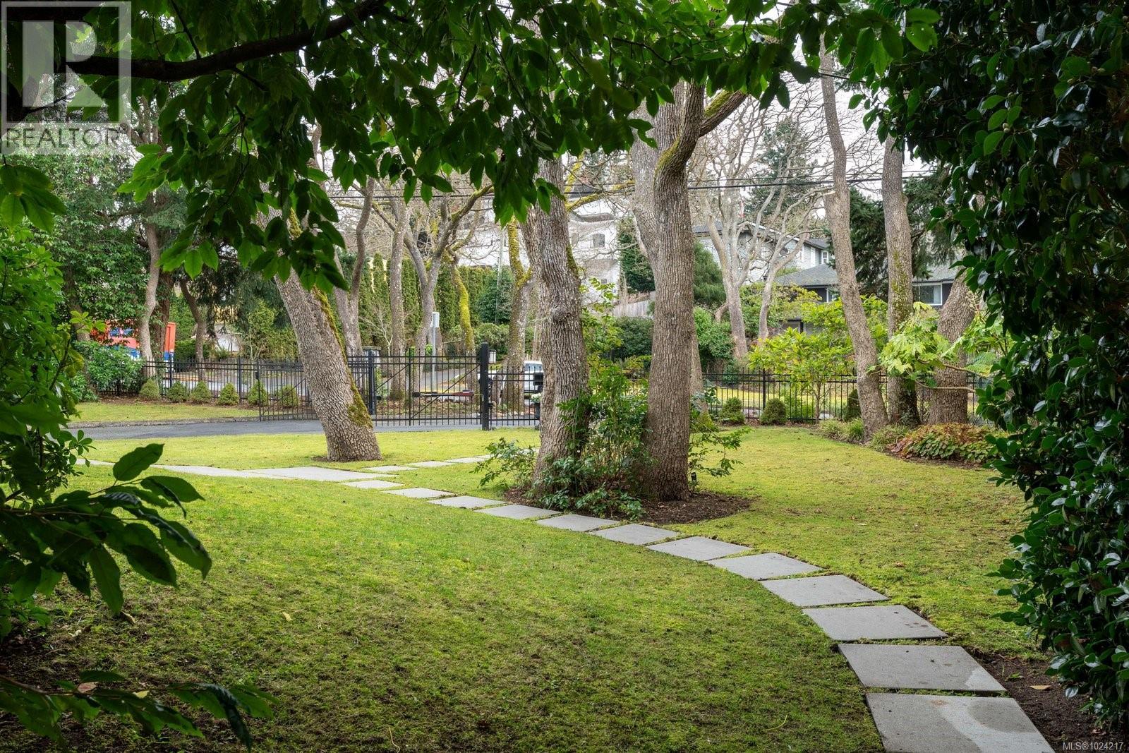  1980 Fairfield Road, Victoria