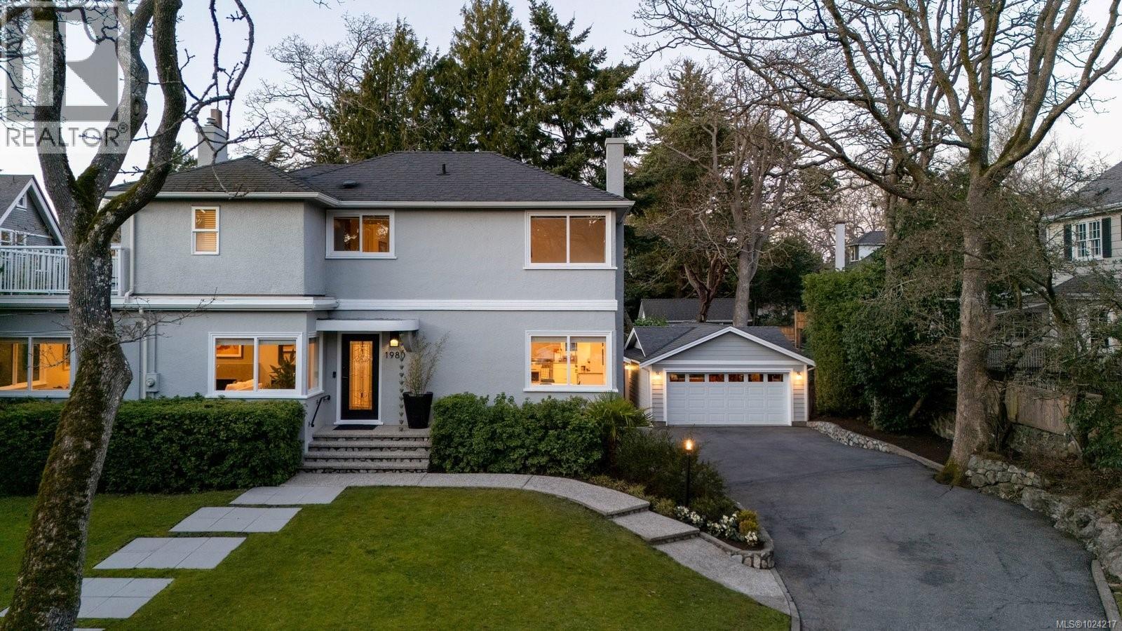  1980 Fairfield Road, Victoria