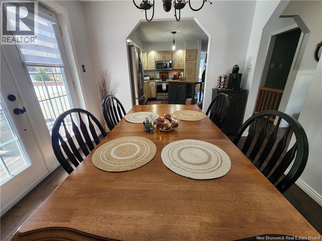 949 West River Road - 11