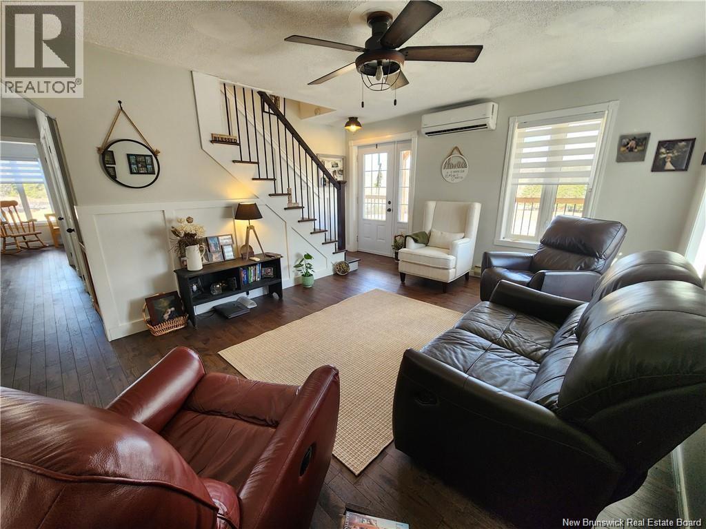 949 West River Road - 15