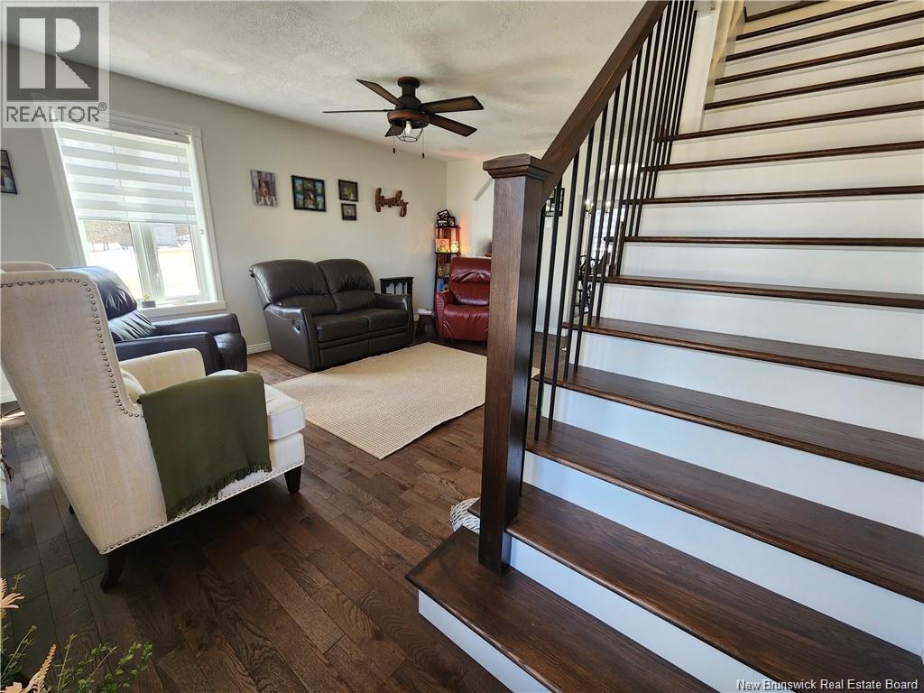 949 West River Road - 16