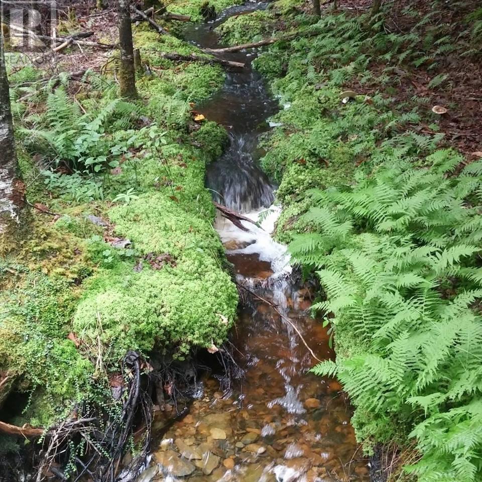 Property 3 of 11 of Chemin Du Lac Road