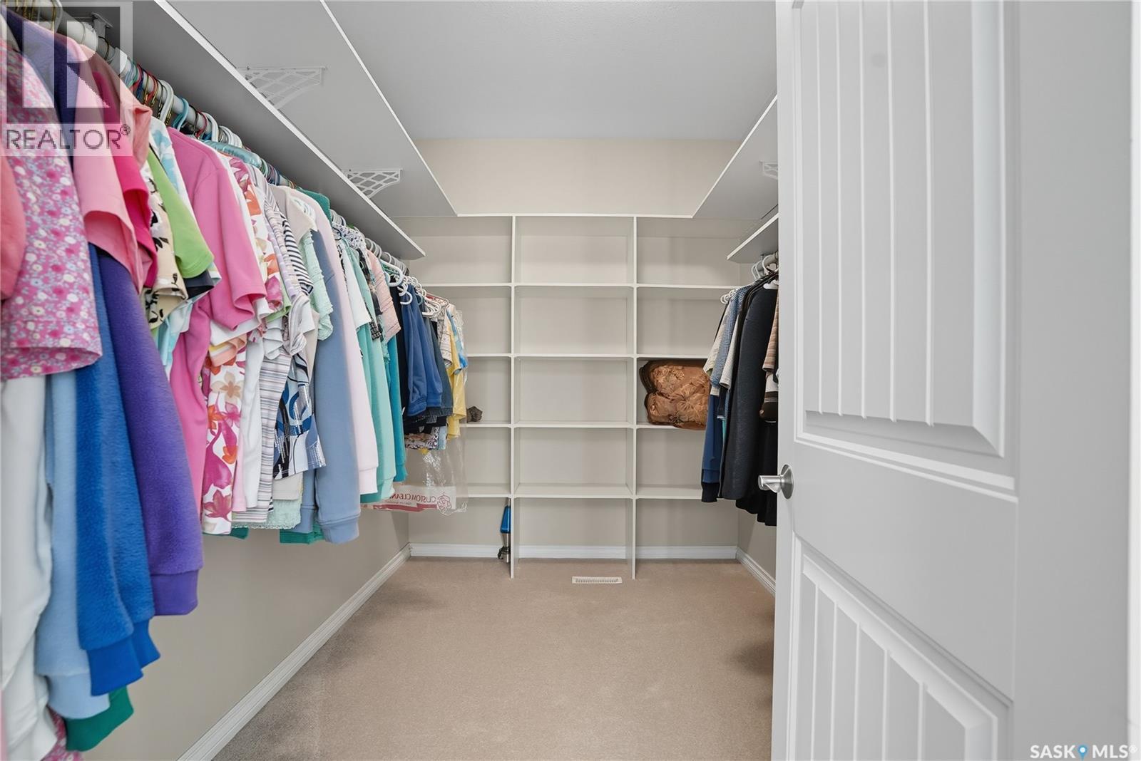 119 Aspen CRESCENT — photo 35