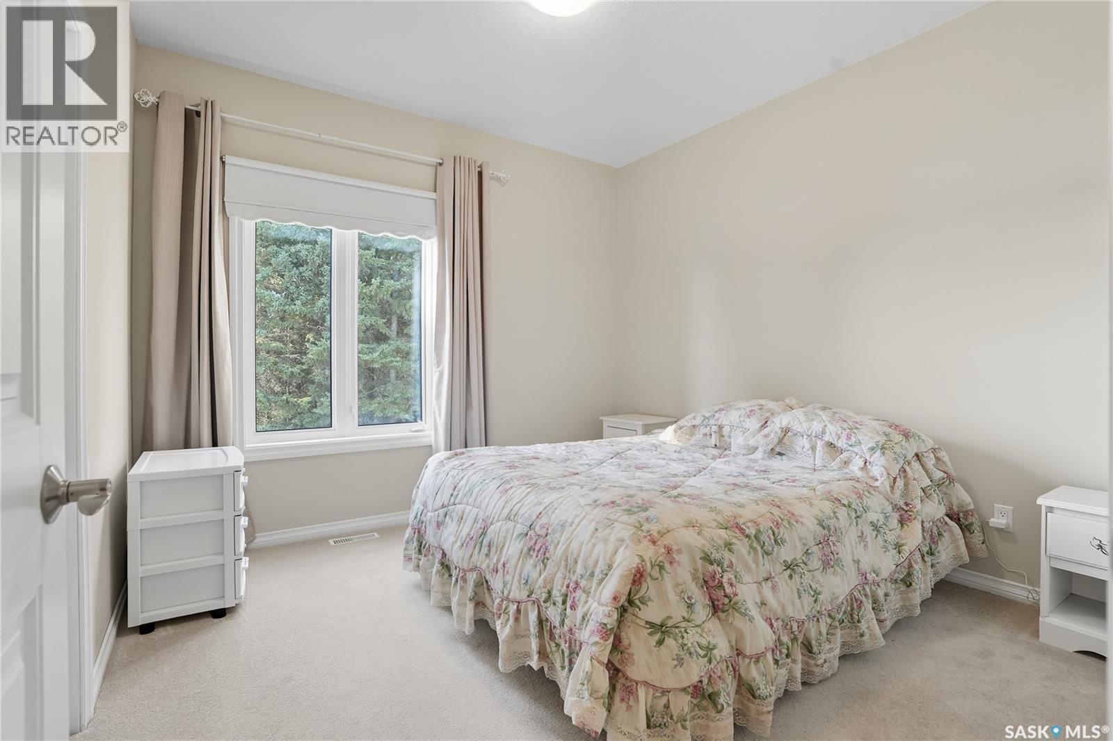 119 Aspen CRESCENT — photo 36