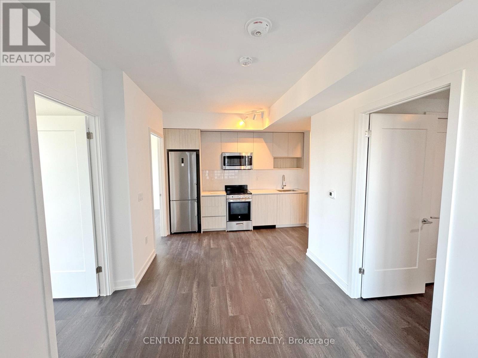 606 - 801 THE QUEENSWAY - Photo 5 of 21, Toronto (Stonegate-Queensway), Ontario