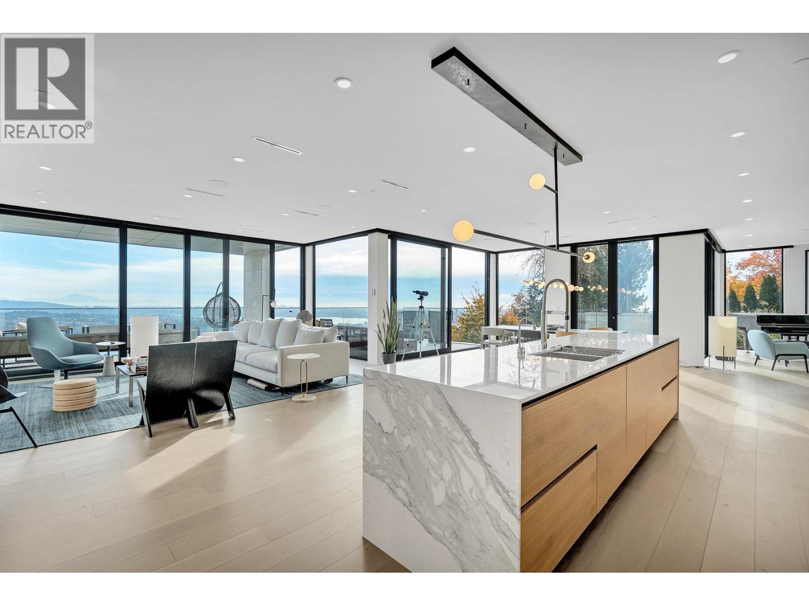 1027 MILLSTREAM ROAD, West Vancouver