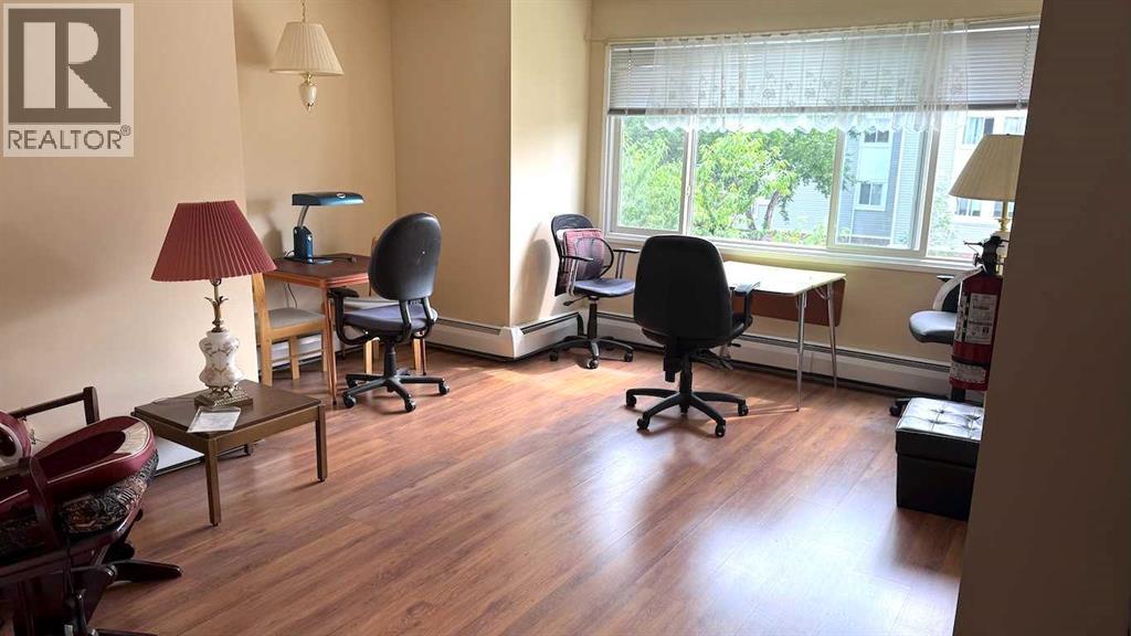 Multi-family House for Sale in   Street SW Cliff Bungalow Calgary 