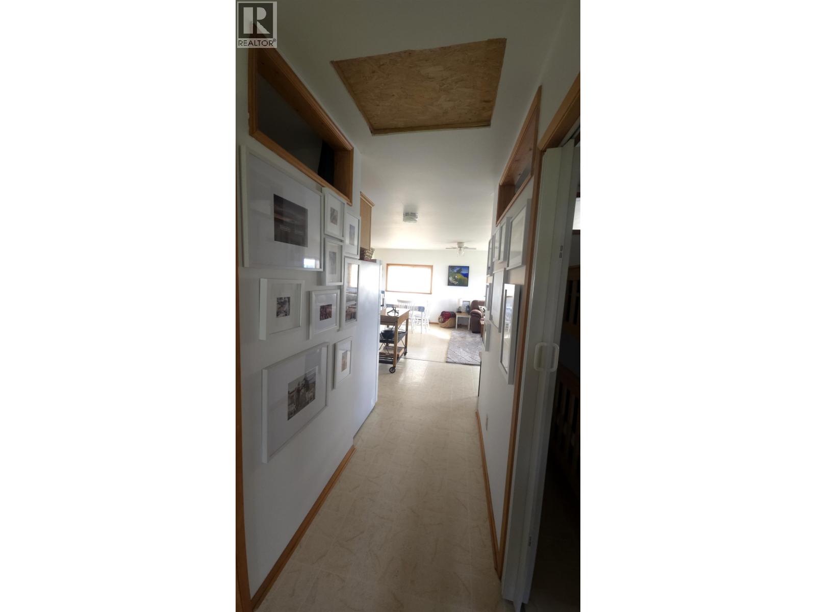 7597 NORTH POINT ROAD - 12