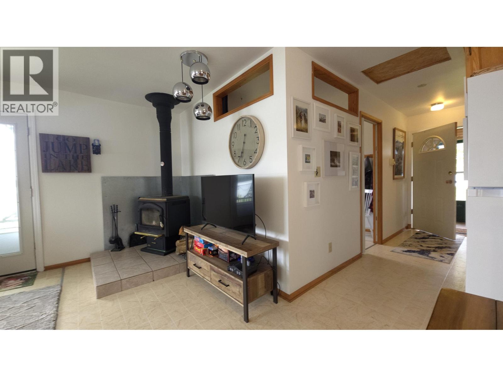 7597 NORTH POINT ROAD - 18