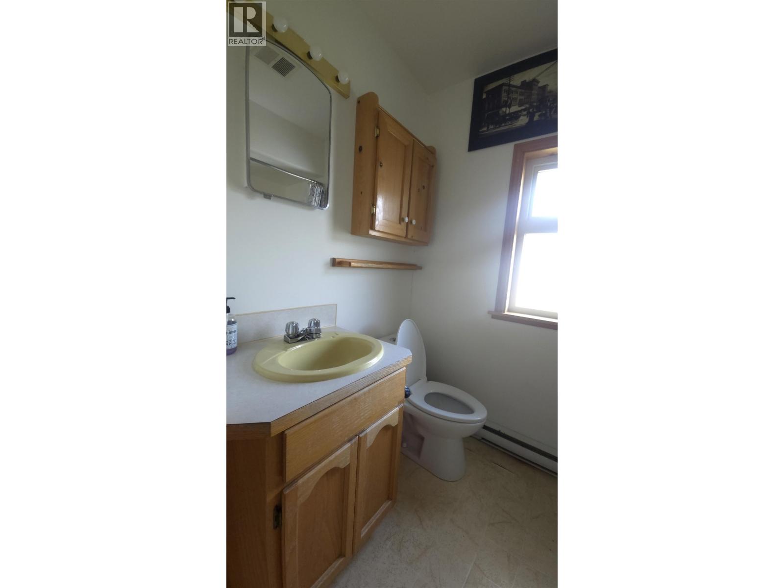 7597 NORTH POINT ROAD - 21