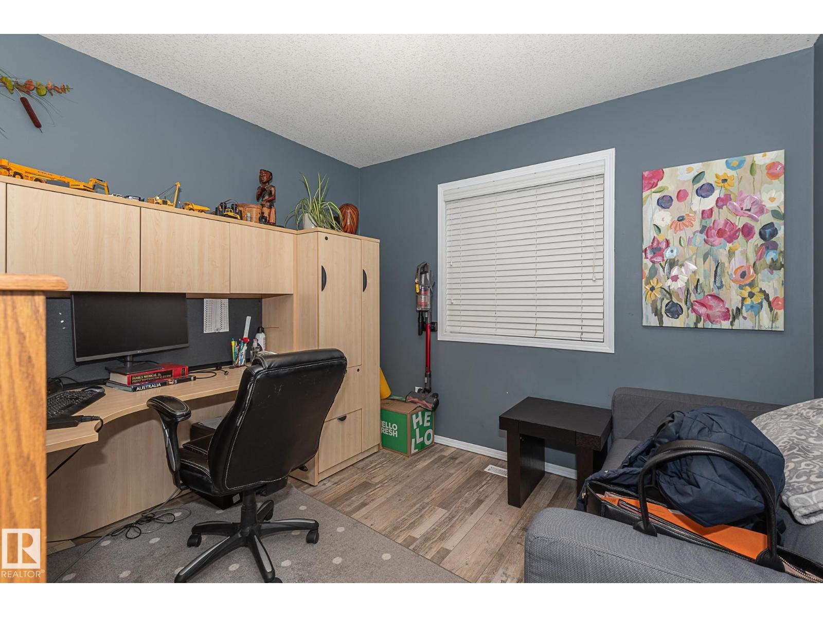 
          20628 49 AV NW
            <br/>
            <span>Edmonton</span>
            , 
            <span>AB</span>
             <span>T6M0C4</span>
         - Photo 33