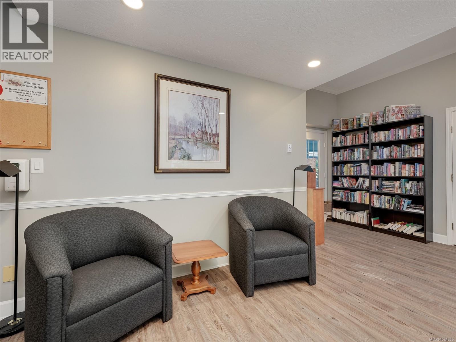 44 4318 Emily Carr Drive, Saanich