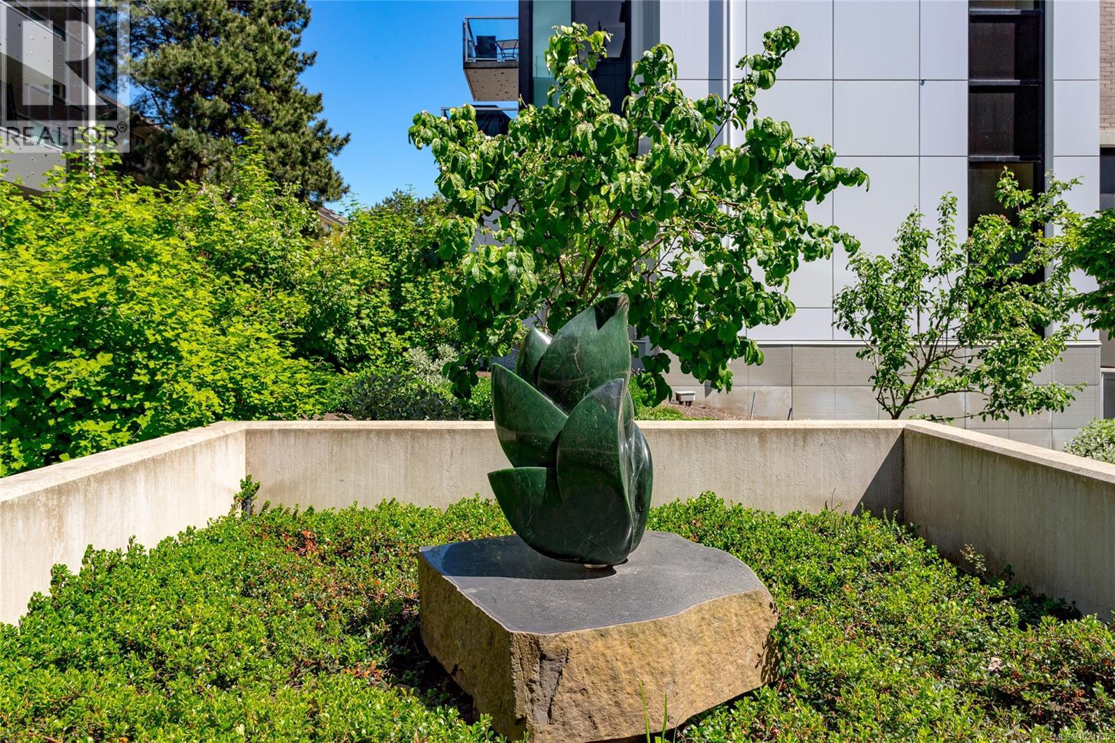 #N408 1105 PANDORA AVE - 29