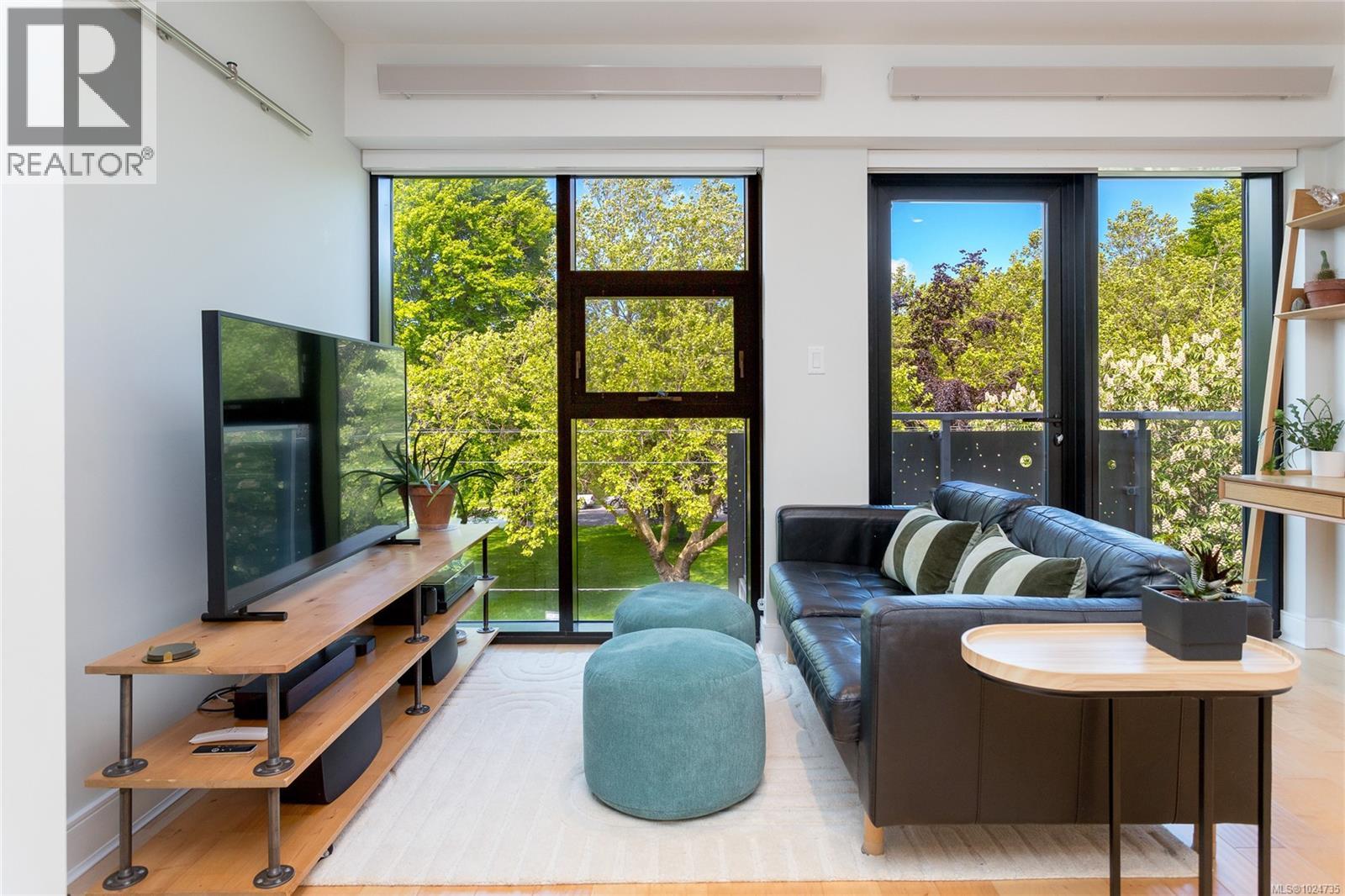 #N408 1105 PANDORA AVE - Image 3