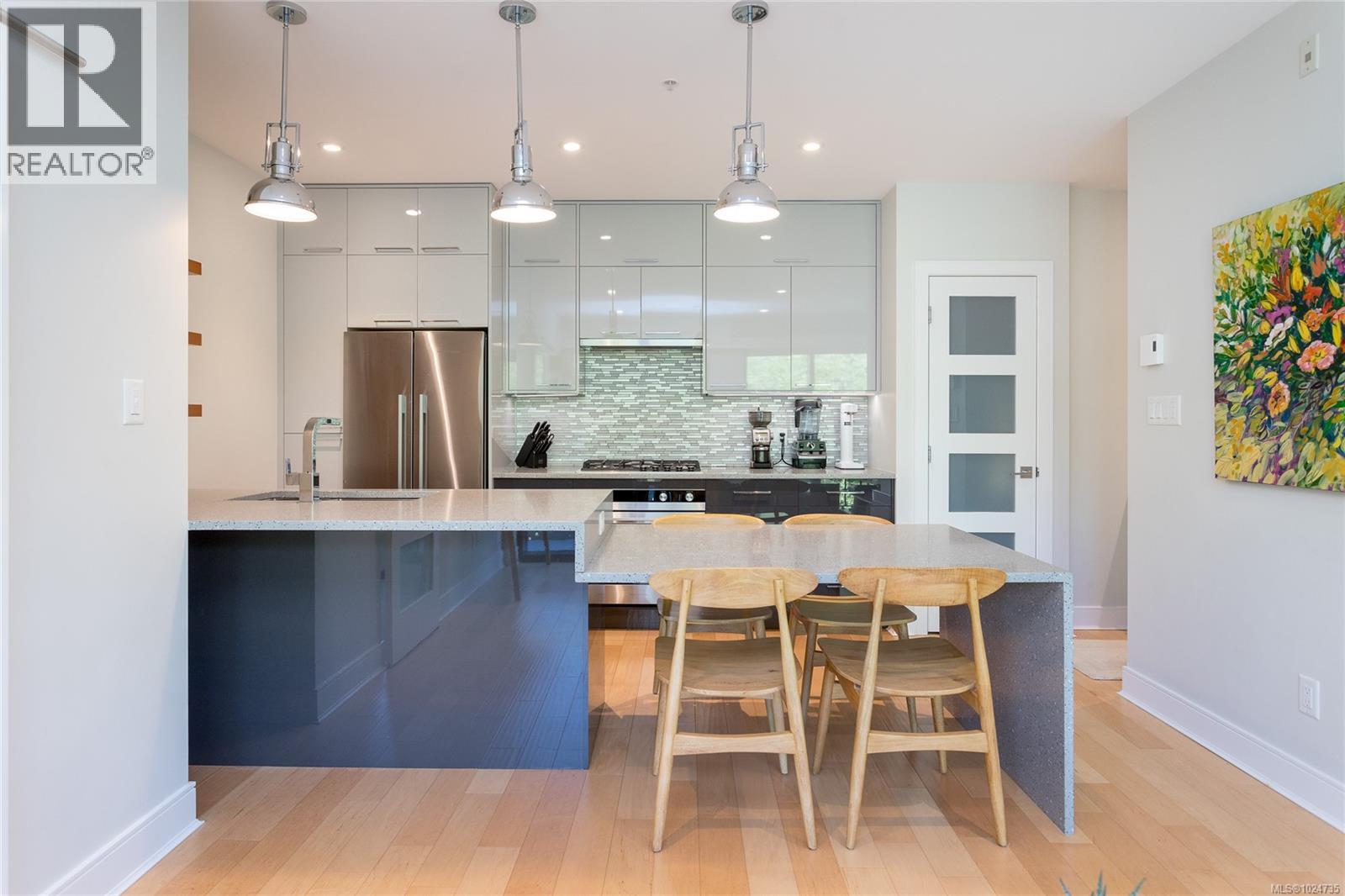 #N408 1105 PANDORA AVE - 8