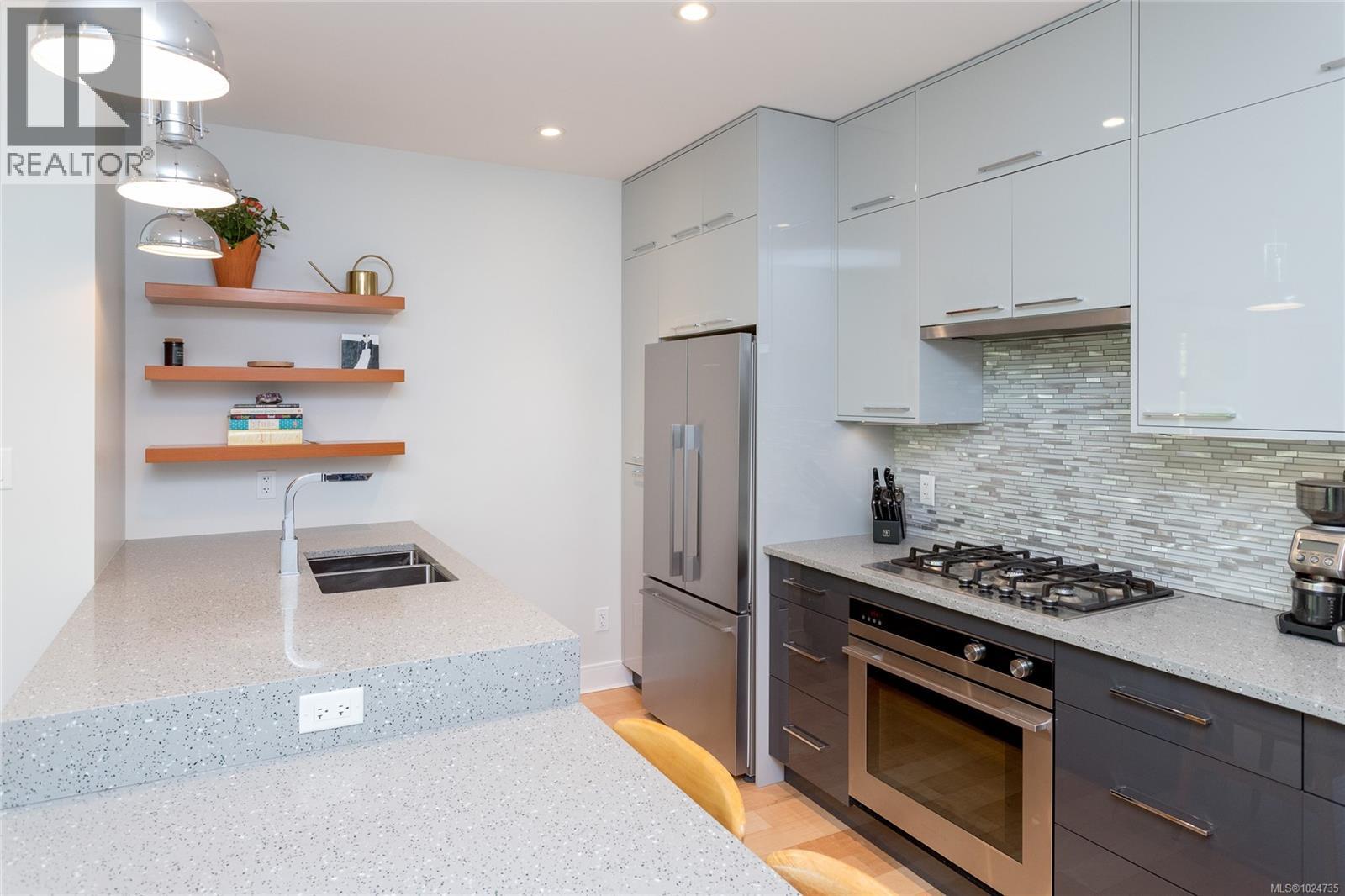 #N408 1105 PANDORA AVE - 9