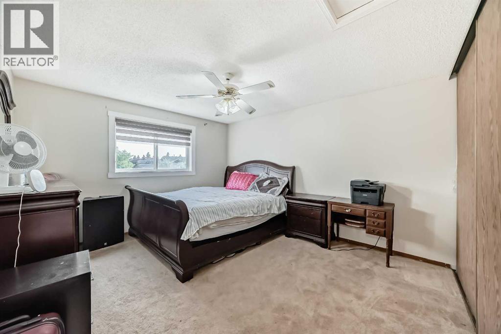 Single Family House Bi-level for Sale in  Martinwood Road NE Martindale Calgary 