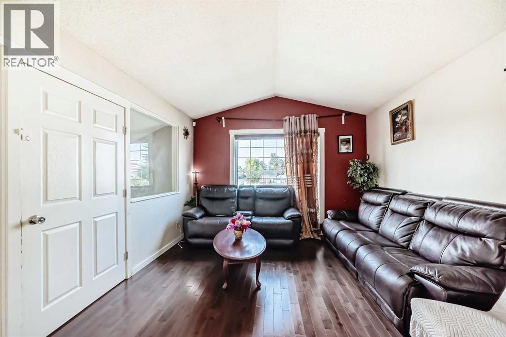 Single Family House Bi-level for Sale in  Martinwood Road NE Martindale Calgary 