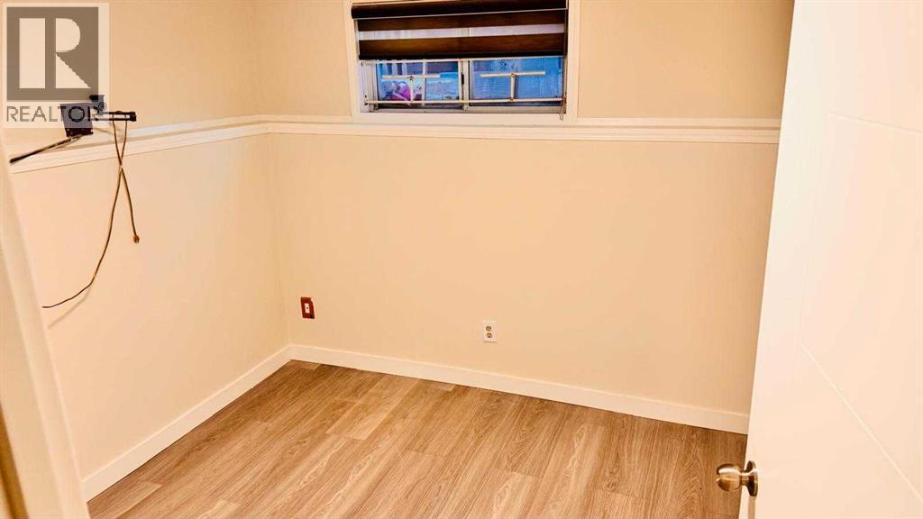 Single Family House Bi-level for Sale in  Martinwood Road NE Martindale Calgary 